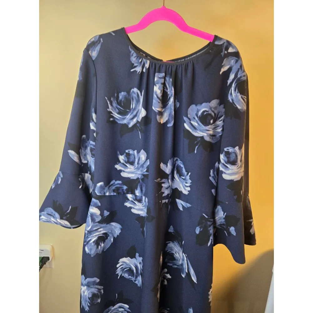 Women's Kate Spade Navy Blue Floral Long Sleeve Dress Size 6